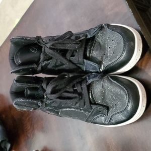Pastry Glam Pie Glitter Dance Sneaker